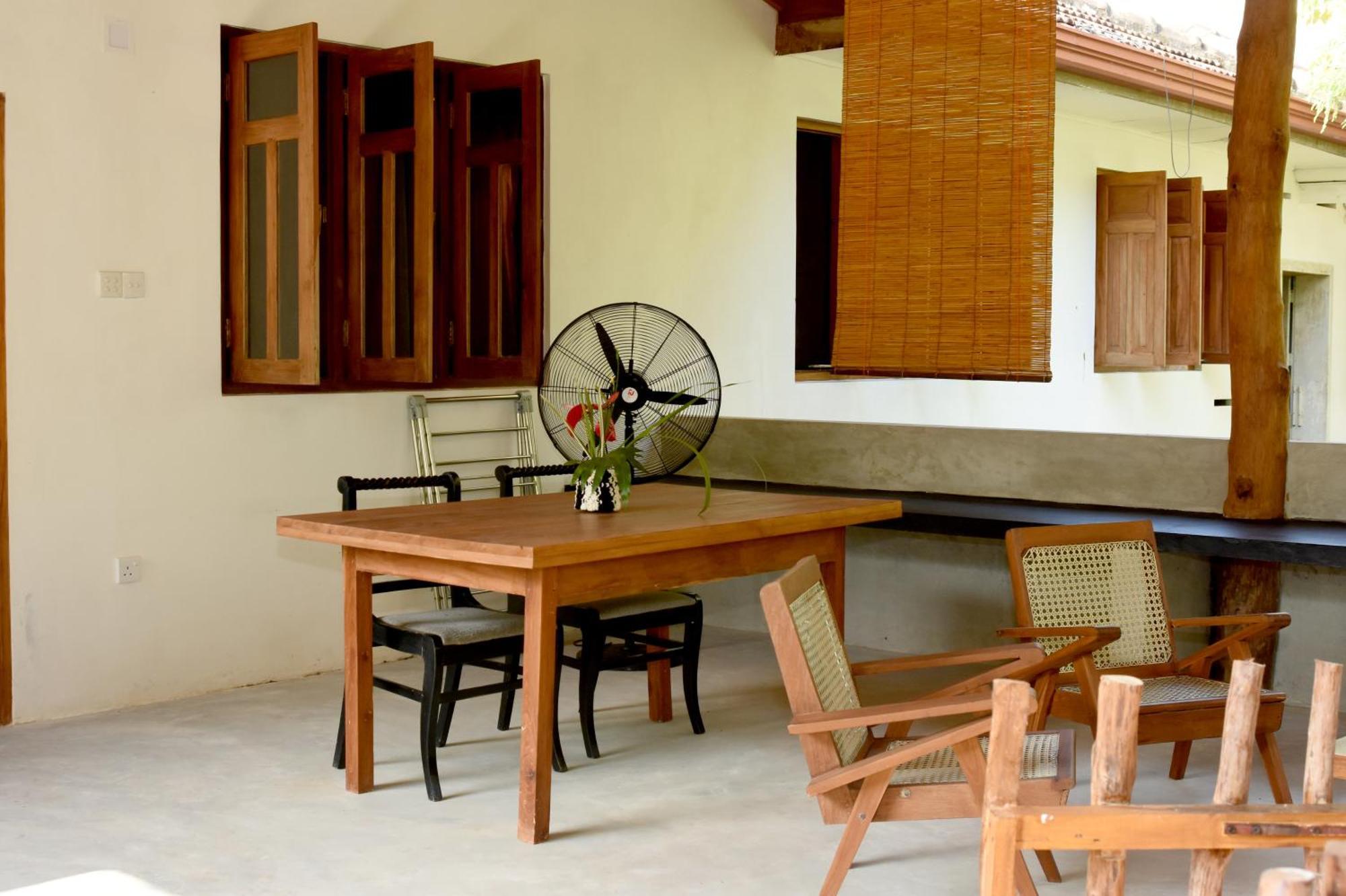 Villa Polhena Matara Room photo