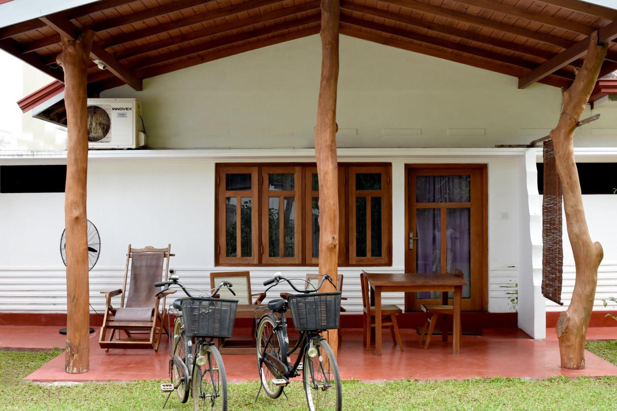 Villa Polhena Matara Room photo