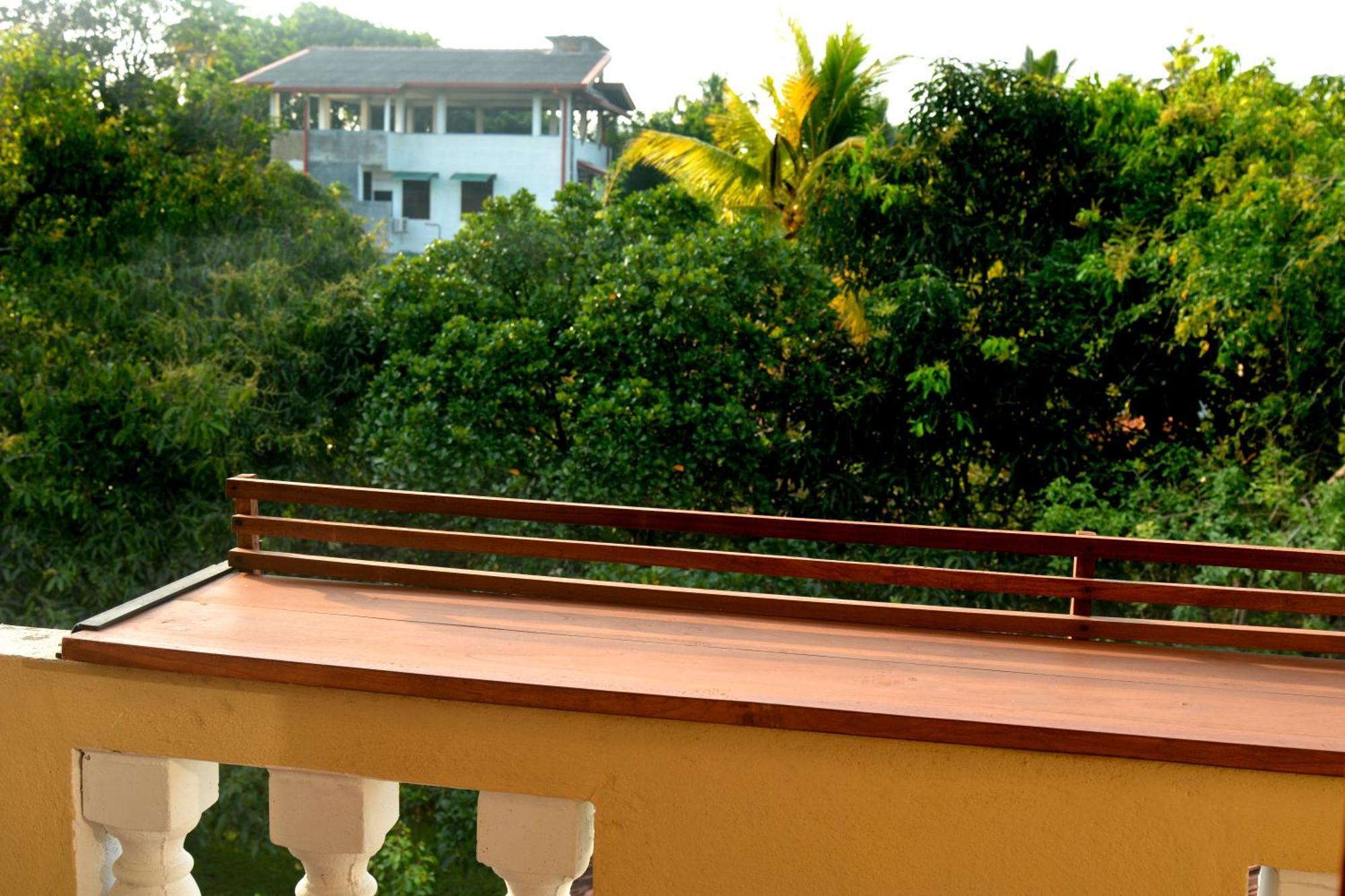 Villa Polhena Matara Room photo